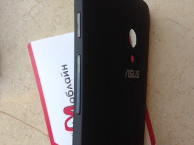 Задняя пластиковая крышка для Asus Zenfone 5